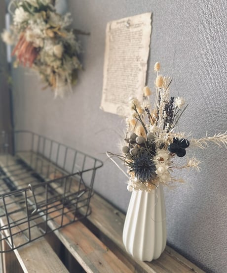 【フラワーベース】暮らしに彩りを𓂃 花器 ラインポット ドライフラワー装飾