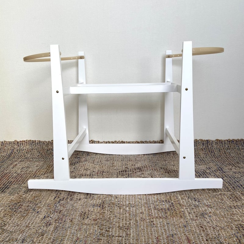 Rocking Wooden Stand [ White ] / Hippo + Birds 