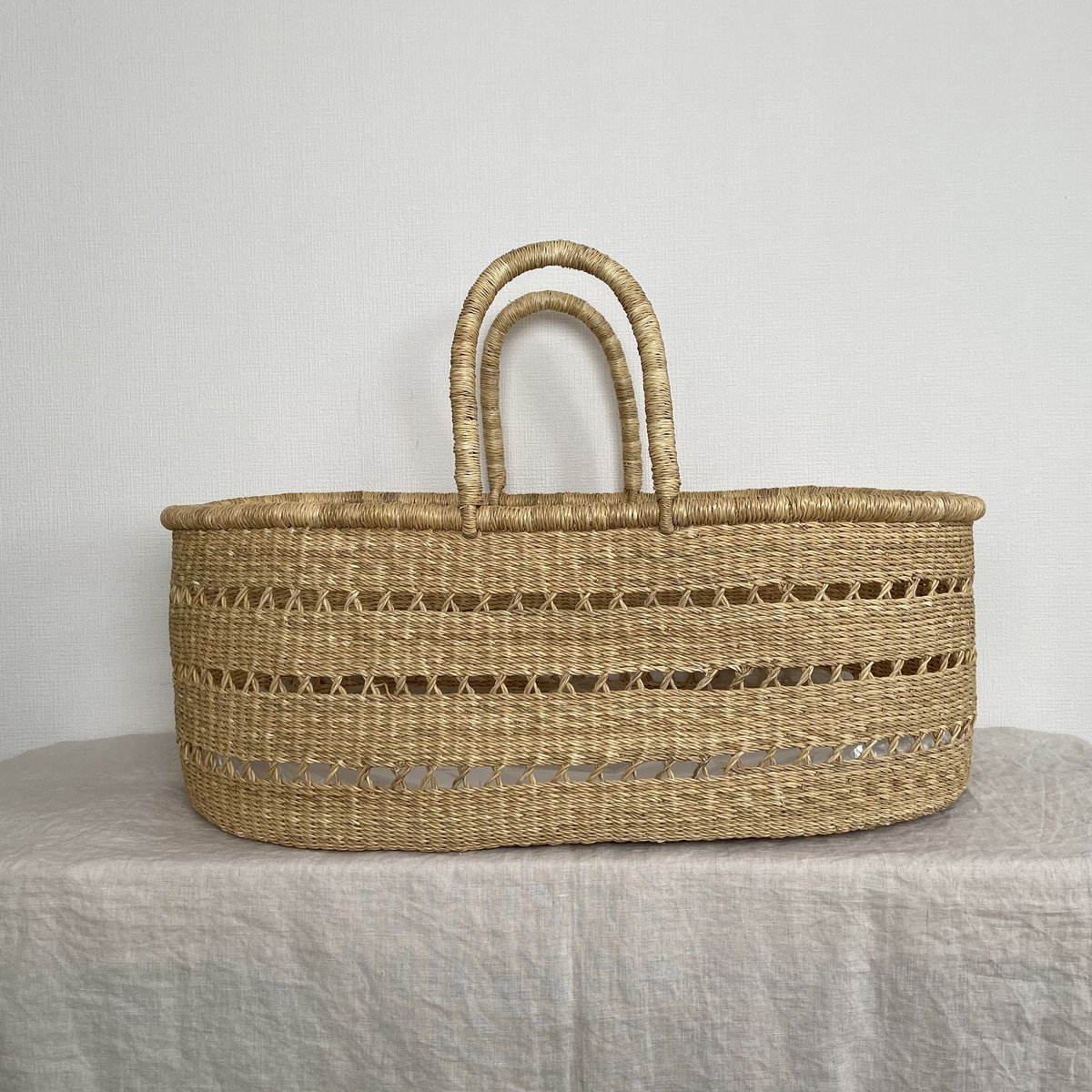 Moses Basket [ Classic / Eyelet ] / Hippo + Bi...