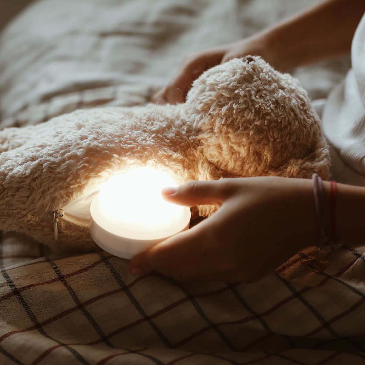 Moonie 2.0 Organic Humming Bear With A Lamp [ S