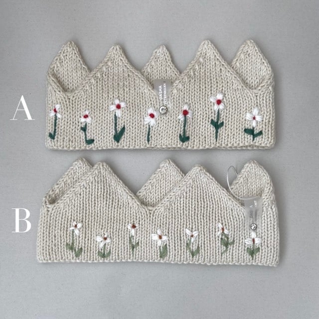 Knitted Crown [ Embroidery ] / Dasha Petrenko [ニット