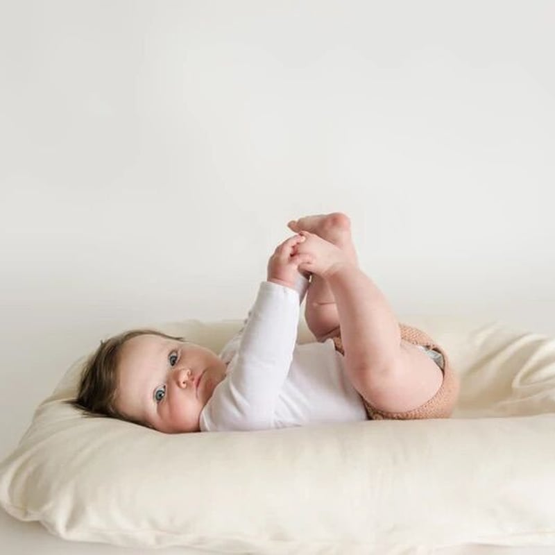 【美品】スナグルミー ベビーネスト ホワイト ナチュラル ベビーベッド Infant Lounger + Cover Set [ natural ] / snugg