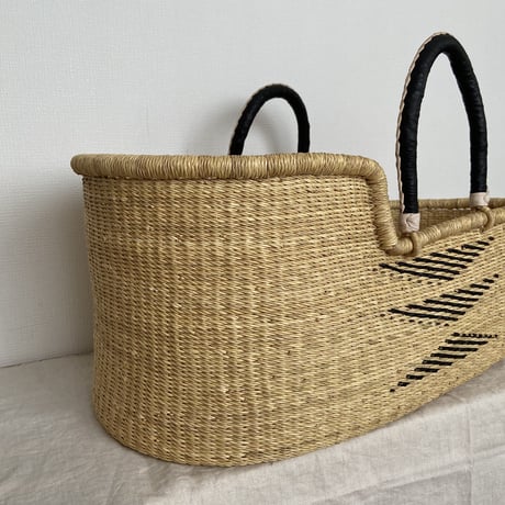 [ご予約] Moses Basket [ Hooded / Tri+Black&Beige ] / Hippo + Birds     [ボルガ クーファン ベビーベッド ベビーバスケット]