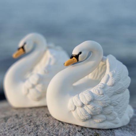Bath Swan /  Natruba  [バストイ 水遊び プール バスタイム おもちゃ 白鳥 ナチュルバ スワン ベビー ギフト 出産祝い]