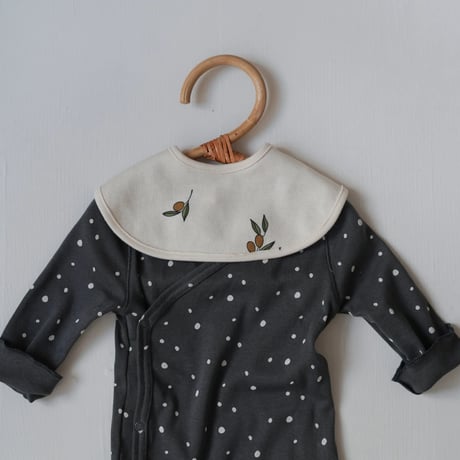 [CORE] Olive Garden Bib / Organic Zoo
