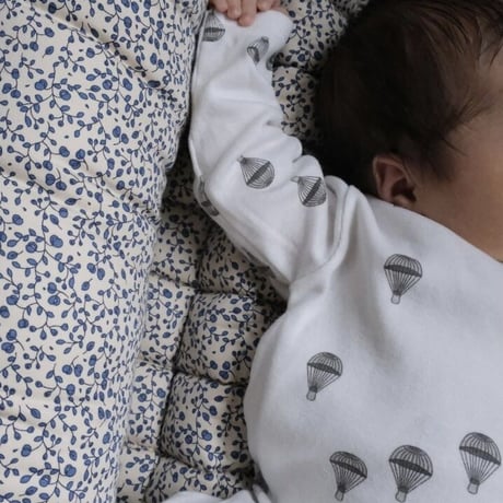 Newborn Onesie GOTS [ Parachute ] / Konges sloejd     [ コンゲススロイド   新生児 ロンパース パラシュート 前合わせ 肌着 出産準備]