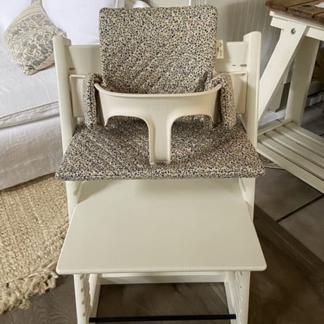 Cushion For Chair  [ Etoile ] / Konges Sloejd     [コンゲススロイド 離乳食 トリップトラップ カバー ハイチェア]