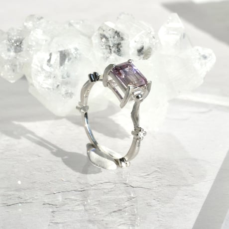 YOSHIMI NOGUCHI JEWELRY