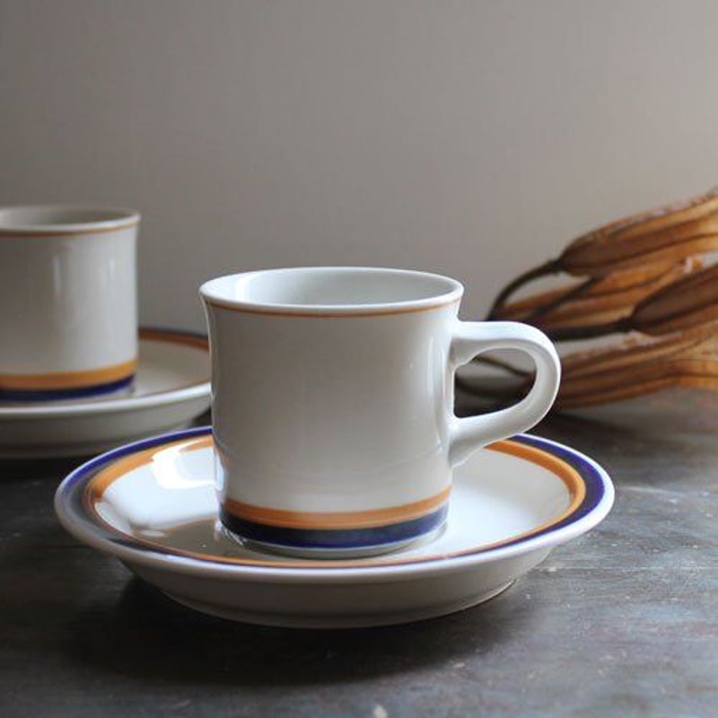 ご予約品・購入不可】昭和レトロ カップ&ソーサー ブルー／イエロー