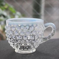 フェントン フレンチオパールセント ホブネイル カップ