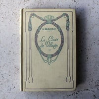 フランス　ネルソン社のアンティーク本「Le Cure de Village」