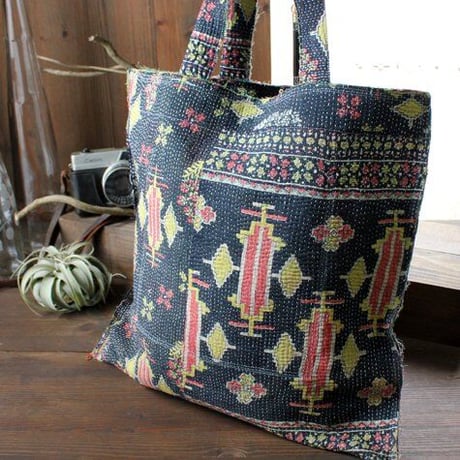 ヴィンテージ カンタ（ラリーキルト）トートバッグ　刺繍／ミラー装飾付き