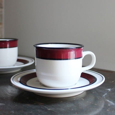 ヤマト White&Wine　カップ＆ソーサー　ワインレッドライン　STONEWARE（未使用長期保管品）