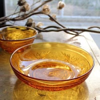 アンカーホッキング バブル ロイヤルルビー フルーツボウル（Fire-King