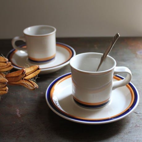 【ご予約品・購入不可】昭和レトロ　カップ&ソーサー　ブルー／イエローライン　STONEWARE CAS1707-4（未使用長期保管品）