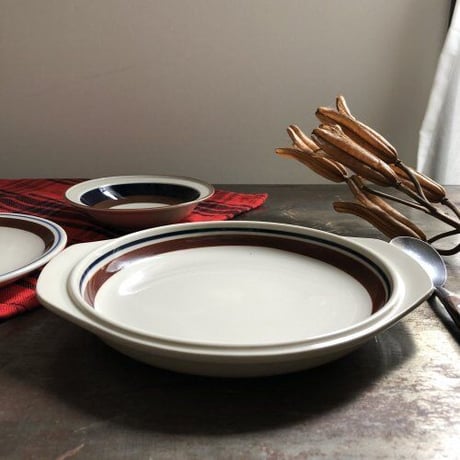 ROYAL STONE　ロイヤルストーン グラタン皿　23.3cm　STONEWARE（中古品）