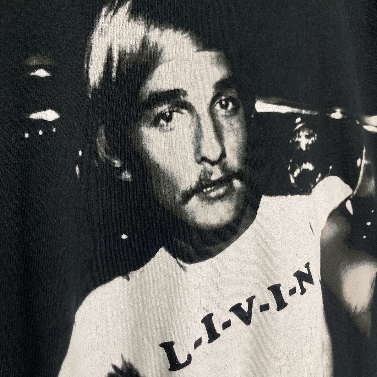 90-00s Dazed and Confused S/S PRINT T-SHIRT | 無無