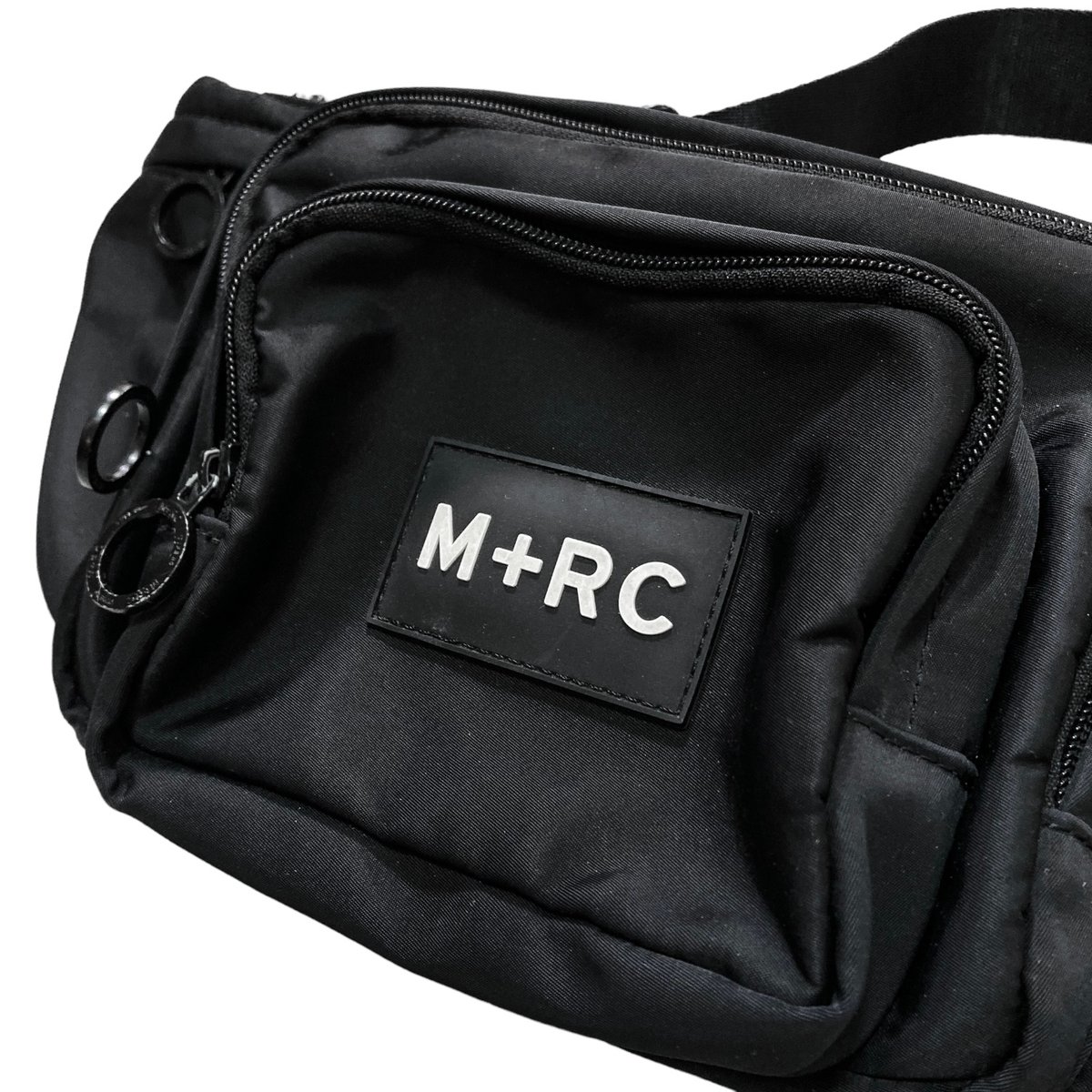 M + RC NOIR black nylon logo shoulder bag | 無無