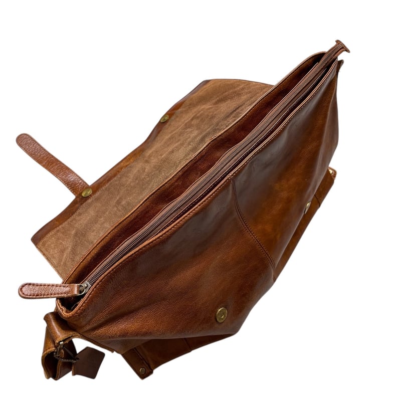 90-00s connie line real leather shoulder bag | 無無