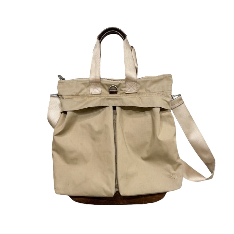 FRED PERRY 2way helmet design shoulder bag | 無無