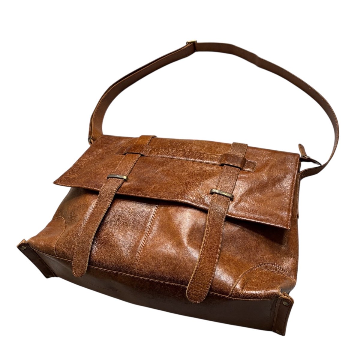 90-00s connie line real leather shoulder bag | 無無