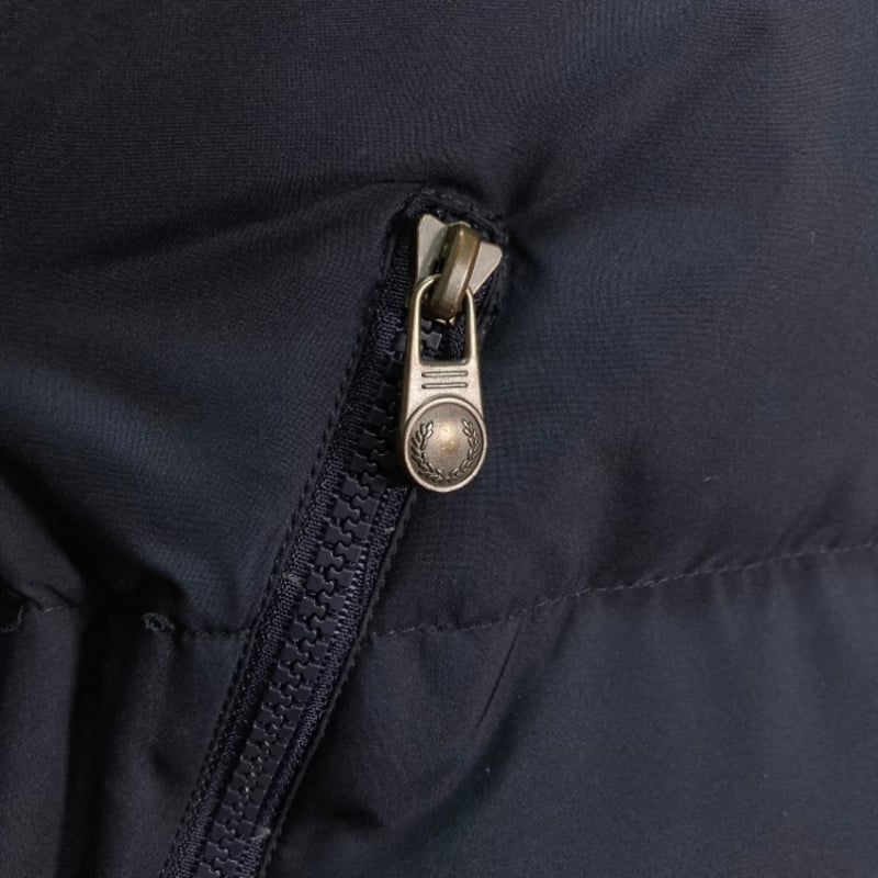 90s FRED PERRY hooded long down jacket | 無無