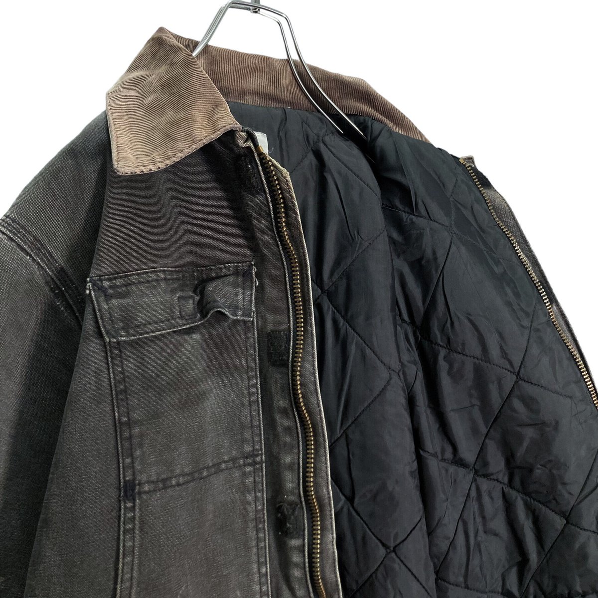 90s carhartt black fade boroken jacket | uvastartuphub.com