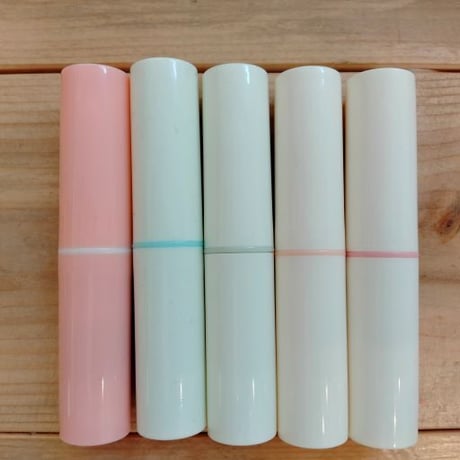 リップクリーム容器