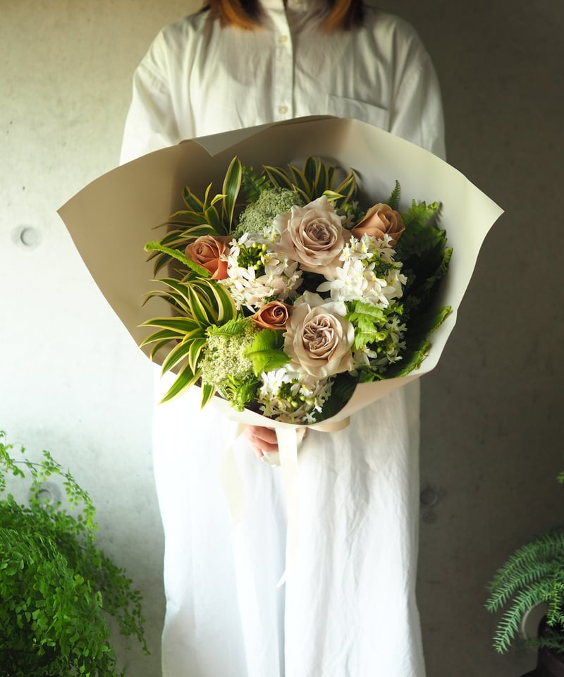 保護猫ファミリー様専用 ブーケ型アレンジメント5点 猫と暮らすお花