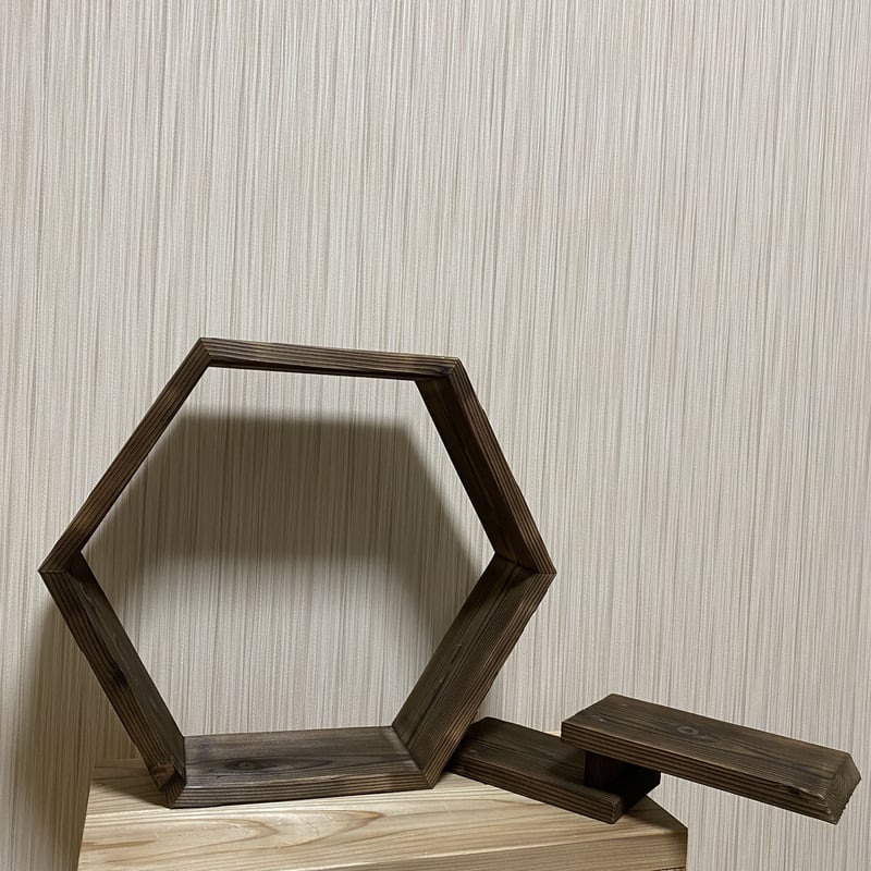 二胡 木製 六角形ボディ 専用ケース付き 木枠六角形1片20cm(小棚付き) | コトノ葉