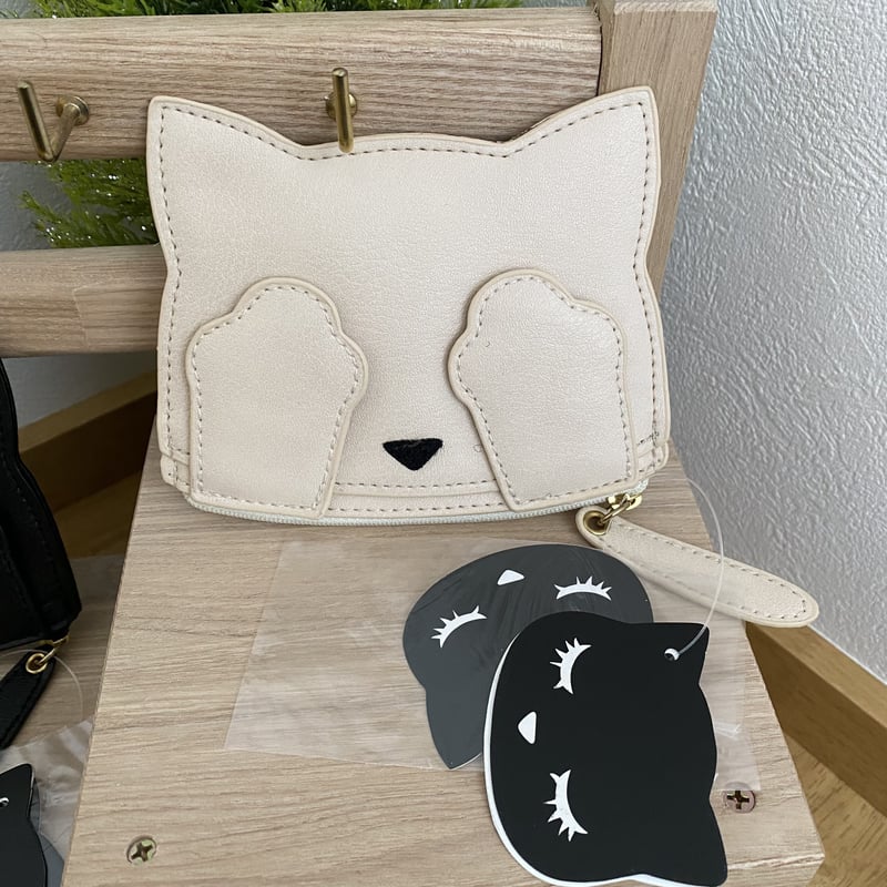 目隠し猫ちゃん小銭財布兼用パスケース | コトノ葉