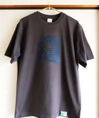 【一点もの】ジンベイザメ｜Tシャツ6.2oz［スミ_Ｍ］