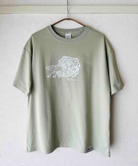 ビックシルエットT-shirt_unisex_チータが歩く_ｾｰｼﾞｸﾞﾘｰﾝ