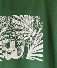 T-shirt_unisex_なまけもの_ｱｲﾋﾞｰｸﾞﾘｰﾝ