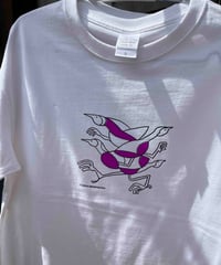 ビックシルエットT-shirt_unisex_バタバタクイナ_ﾎﾜｲﾄとﾈｵﾝﾊﾟｰﾌﾟﾙ