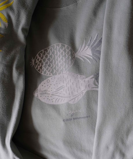 【一点もの】パインチャー｜5.6ozロングTシャツ［スモーキーグリーン／XS］