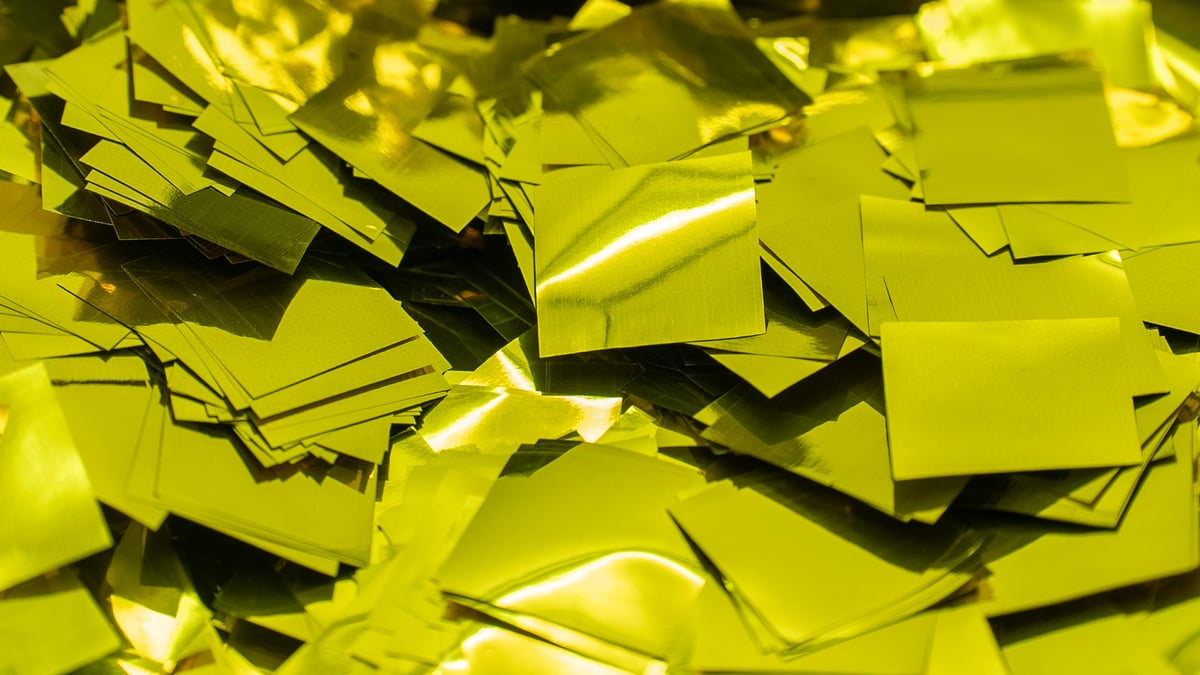 紙吹雪両面金 20×20ミリ 10キロ | Paper Go!