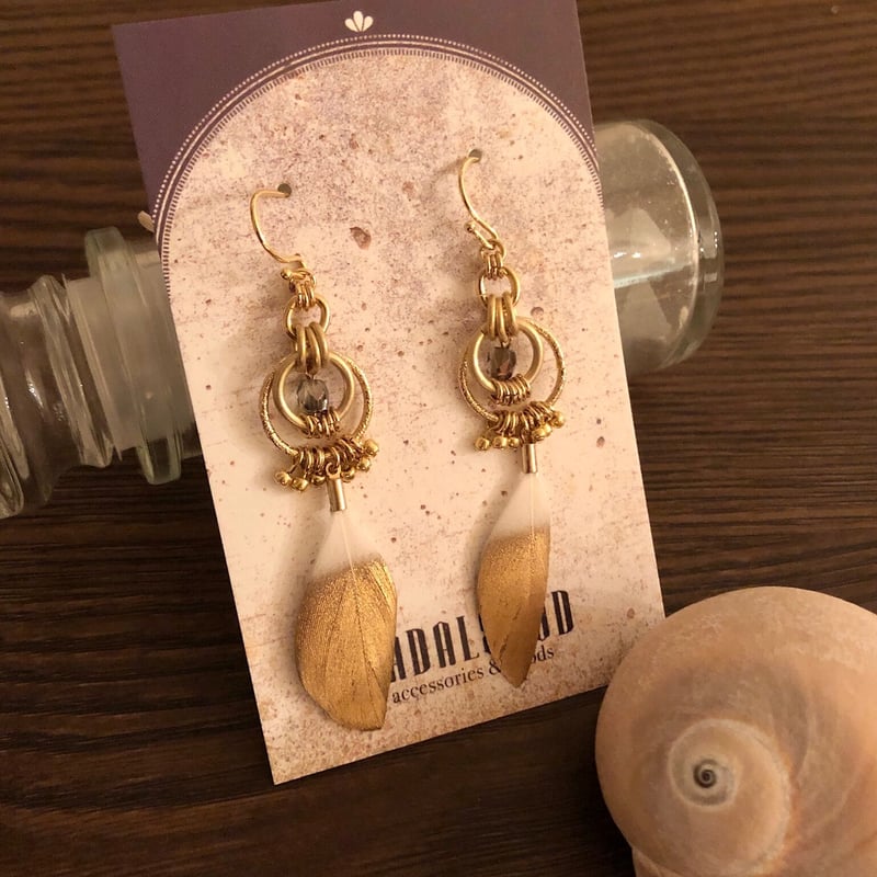 渡り鳥のピアス（白） | SADALSUUD