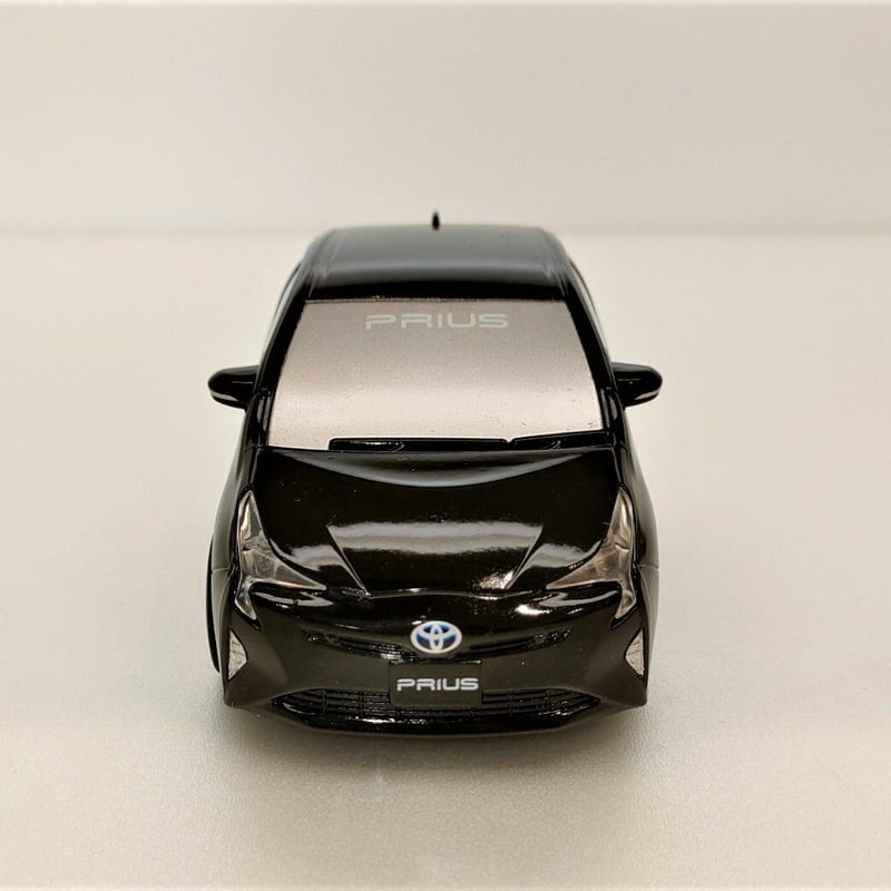 【送料無料】トヨタ博物館限定品 トヨタ博物館収蔵車両 図録 写真集 送料無料】トヨタ博物館限定品 トヨタ博物館収蔵車両 図録 写真