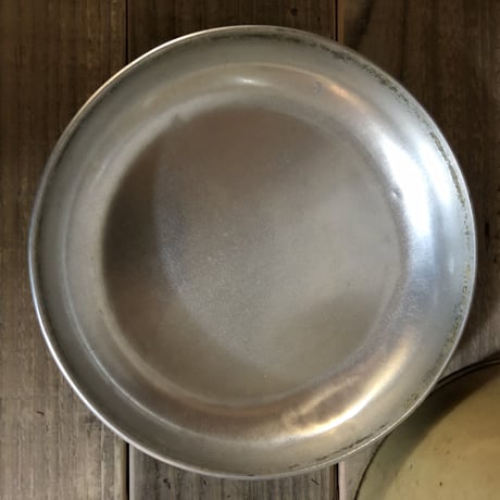 イギリスFLOUR缶