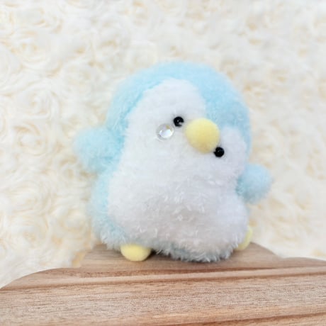 フレフレチアちゃん ペンギン 水色 涙