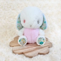 おすわりこうさぎ