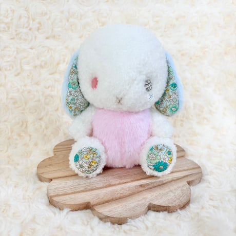 おすわりこうさぎ