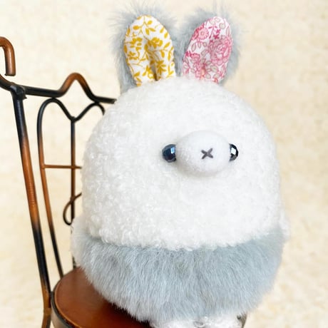 ころっとぱんつちゃん うさぎ