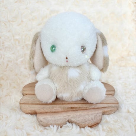 おすわりこうさぎ