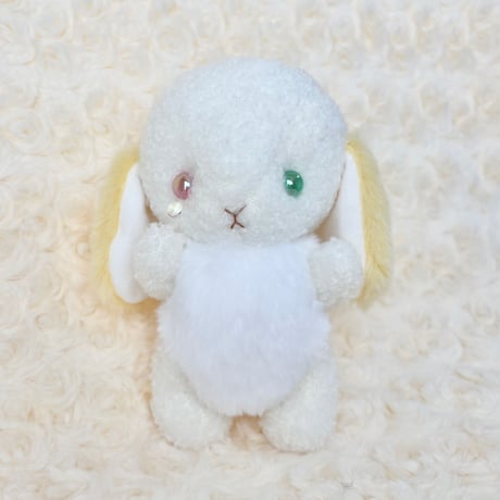 おすわりこうさぎちゃん