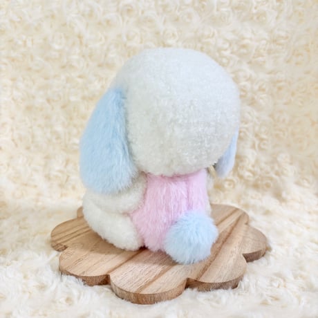 おすわりこうさぎ