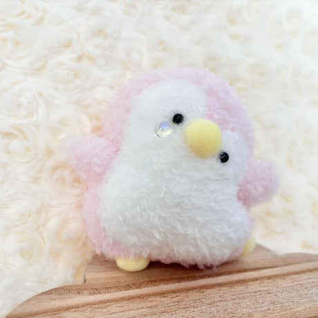 フレフレチアちゃん ペンギン ピンク
