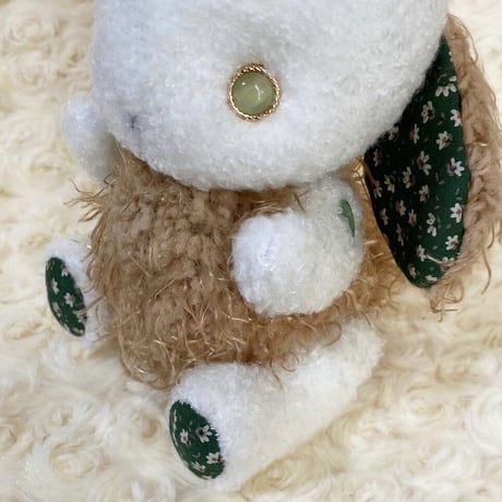 おすわりこうさぎ