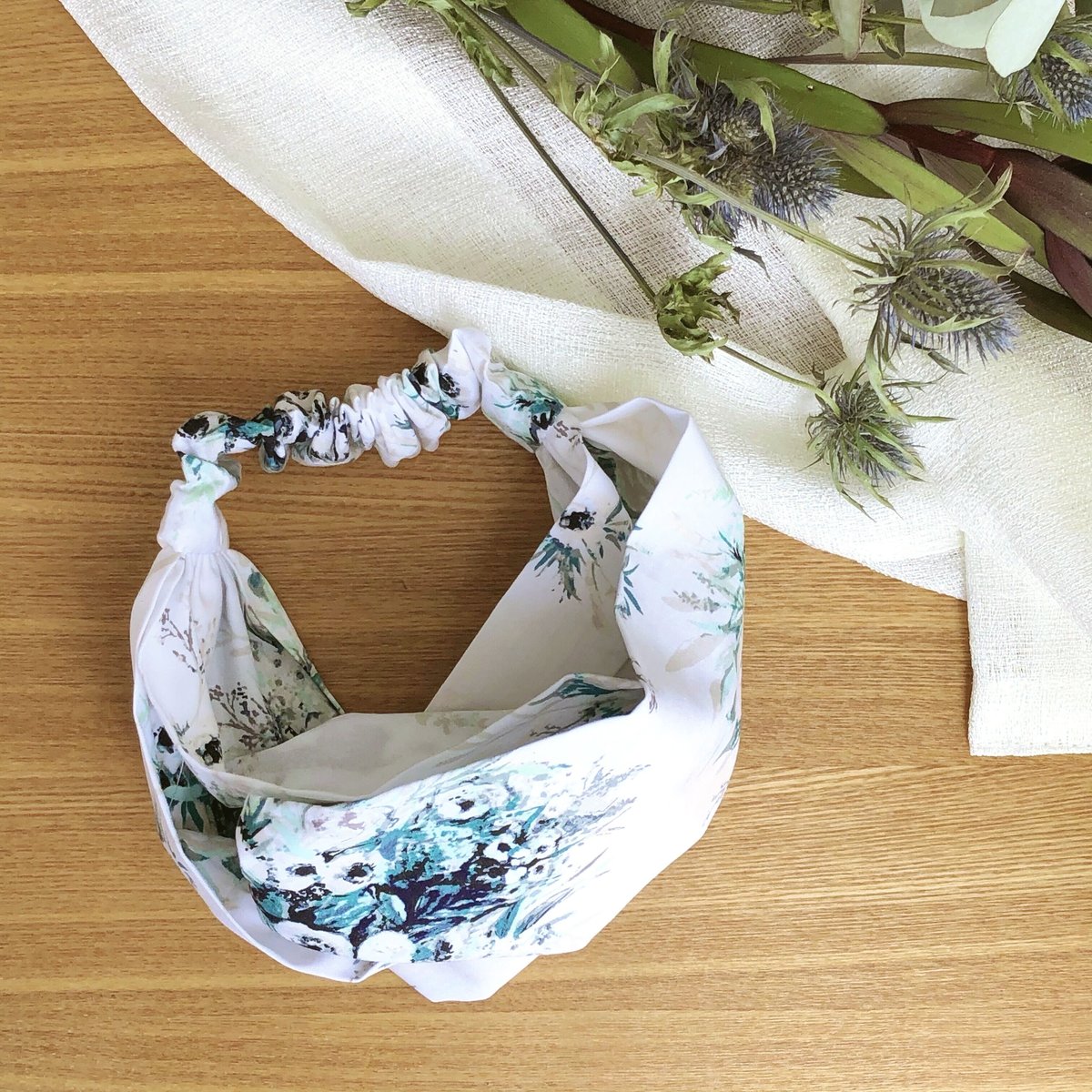 キッズ ヘアバンド ヴィンテージ ハワイアンプリント 冴え渡る  